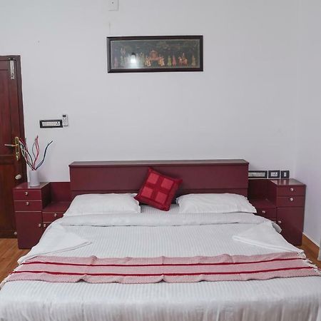 Thanal Premium Villa By - A Place To Call Your Home Muvattupuzha 外观 照片