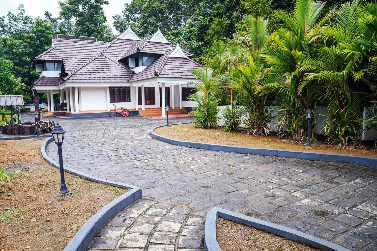 Thanal Premium Villa By - A Place To Call Your Home Muvattupuzha 外观 照片